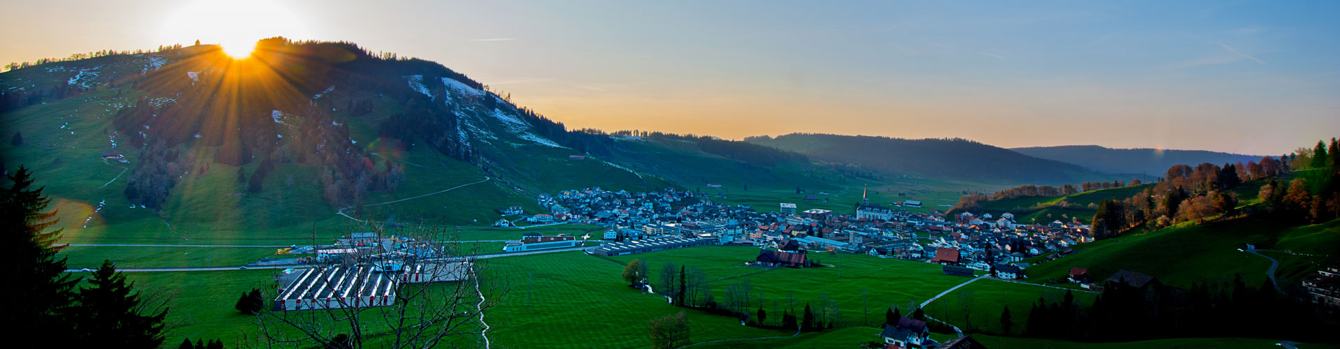 ls_panorama_sommer.jpg